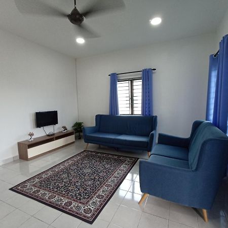 Aisya Homestay Bajet Karak Setia Eksteriør bilde